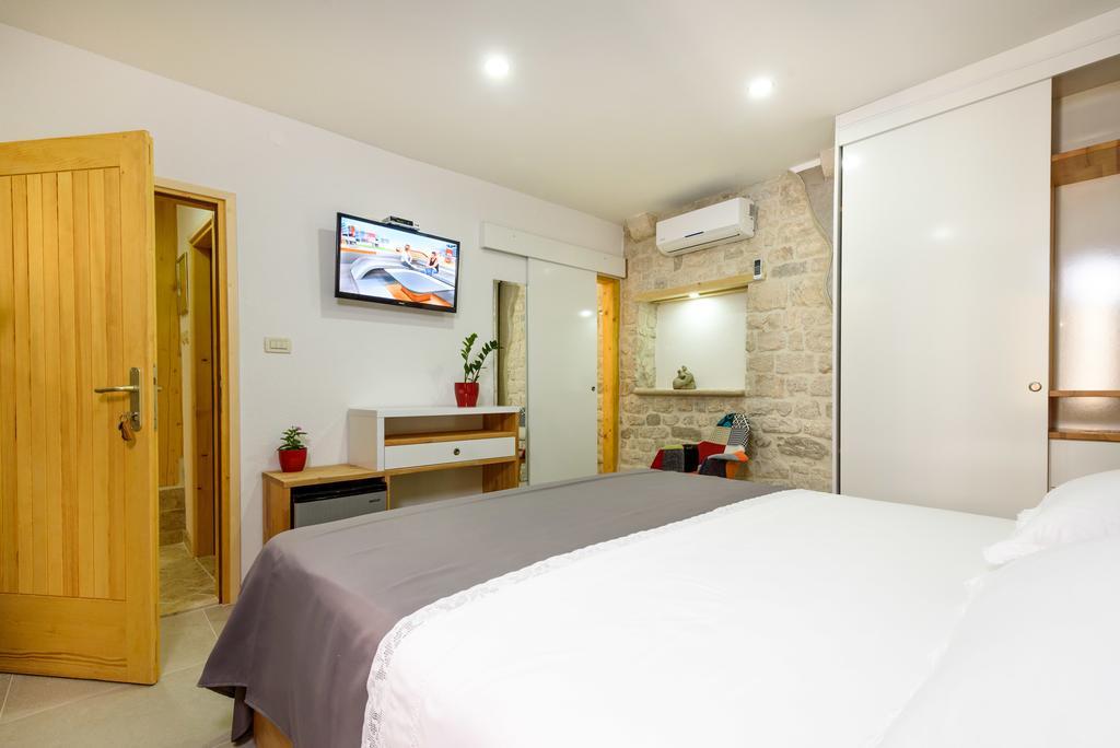 Villa Kudelik - Stone Story Trogir Exterior foto